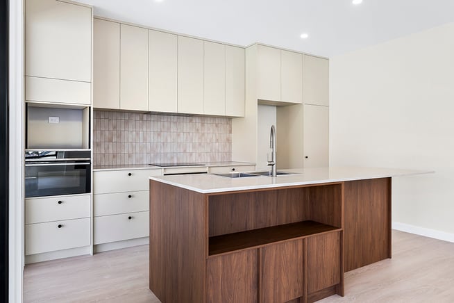 IN-HOUSE IMAGING_082571 copy